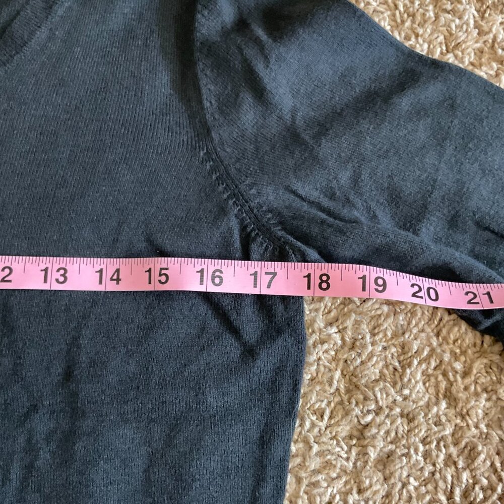 New York & Co Jeweled-Button Chelsea Crewneck Cardigan, Ink Black, Medium, NWT - Picture 6 of 8